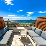 In Complex Altamira With Direct Ocean View Apartment *