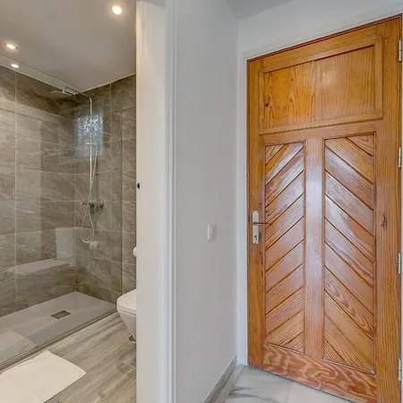 In Complex Altamira With Direct Ocean View Appartamento