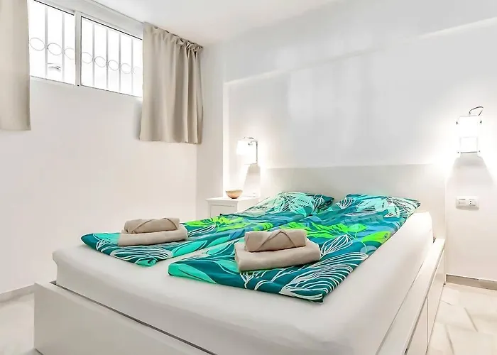 In Complex Altamira With Direct Ocean View