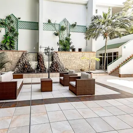 Апартаменти In Complex Altamira With Direct Ocean View *