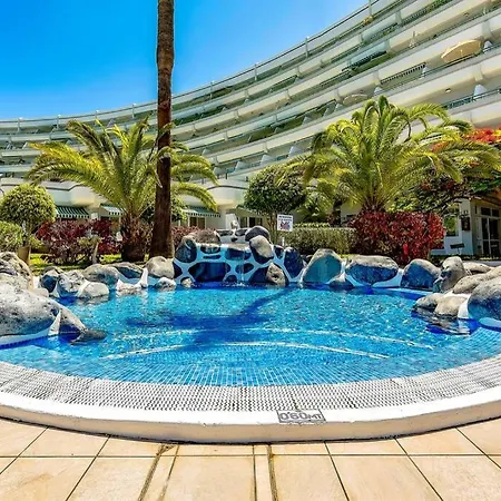 In Complex Altamira With Direct Ocean View Адехе