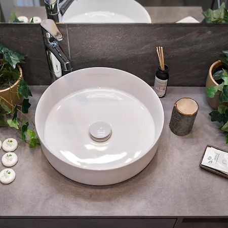 In Complex Altamira With Direct Ocean View Адехе