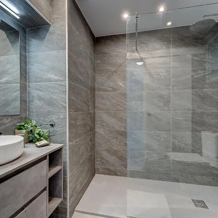 In Complex Altamira With Direct Ocean View Апартаменты *