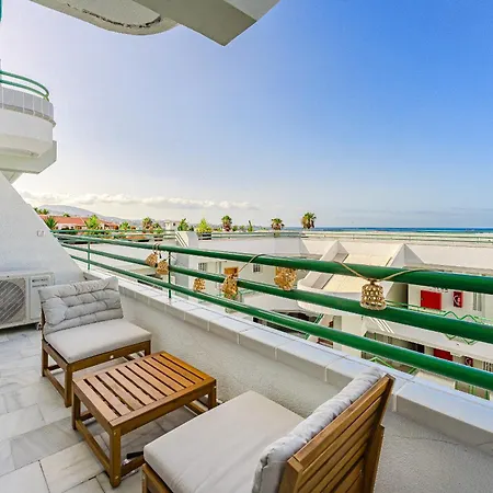 In Complex Altamira With Ocean View * Costa Adeje (Tenerife)