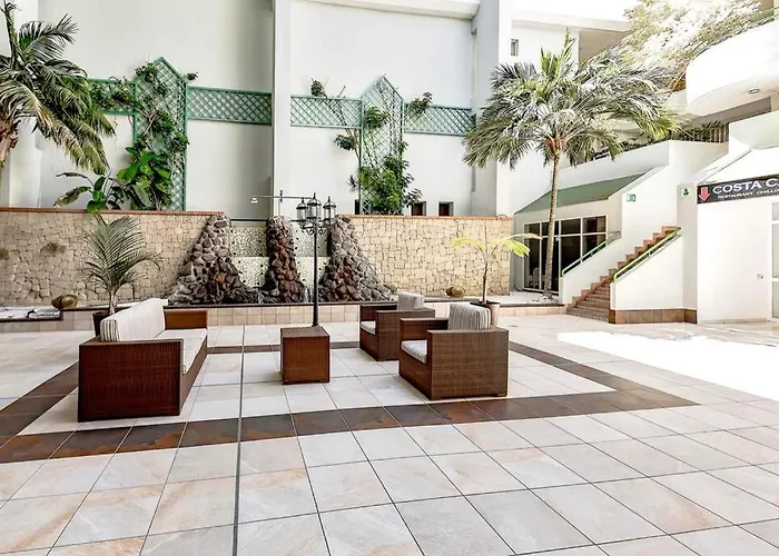 Appartement In Complex Altamira With Direct Ocean View *