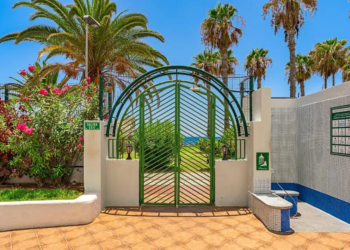 In Complex Altamira With Direct Ocean View