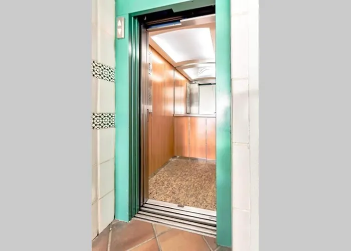 شقة In Complex Altamira With Direct Ocean View